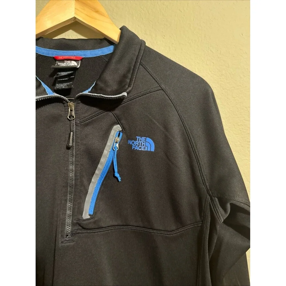 The North Face Men's Black Pullover Quarter-Zip Jacket size L
